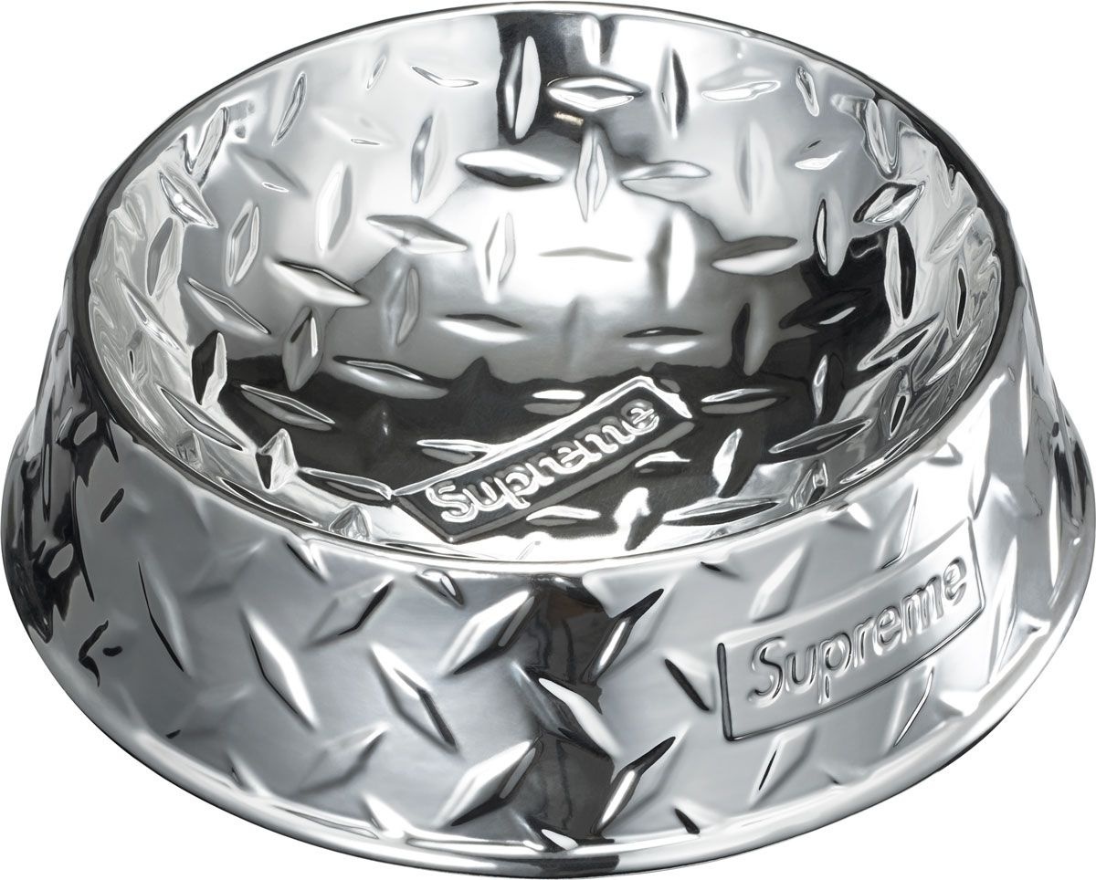 Diamond Plate Dog Bowl view 8